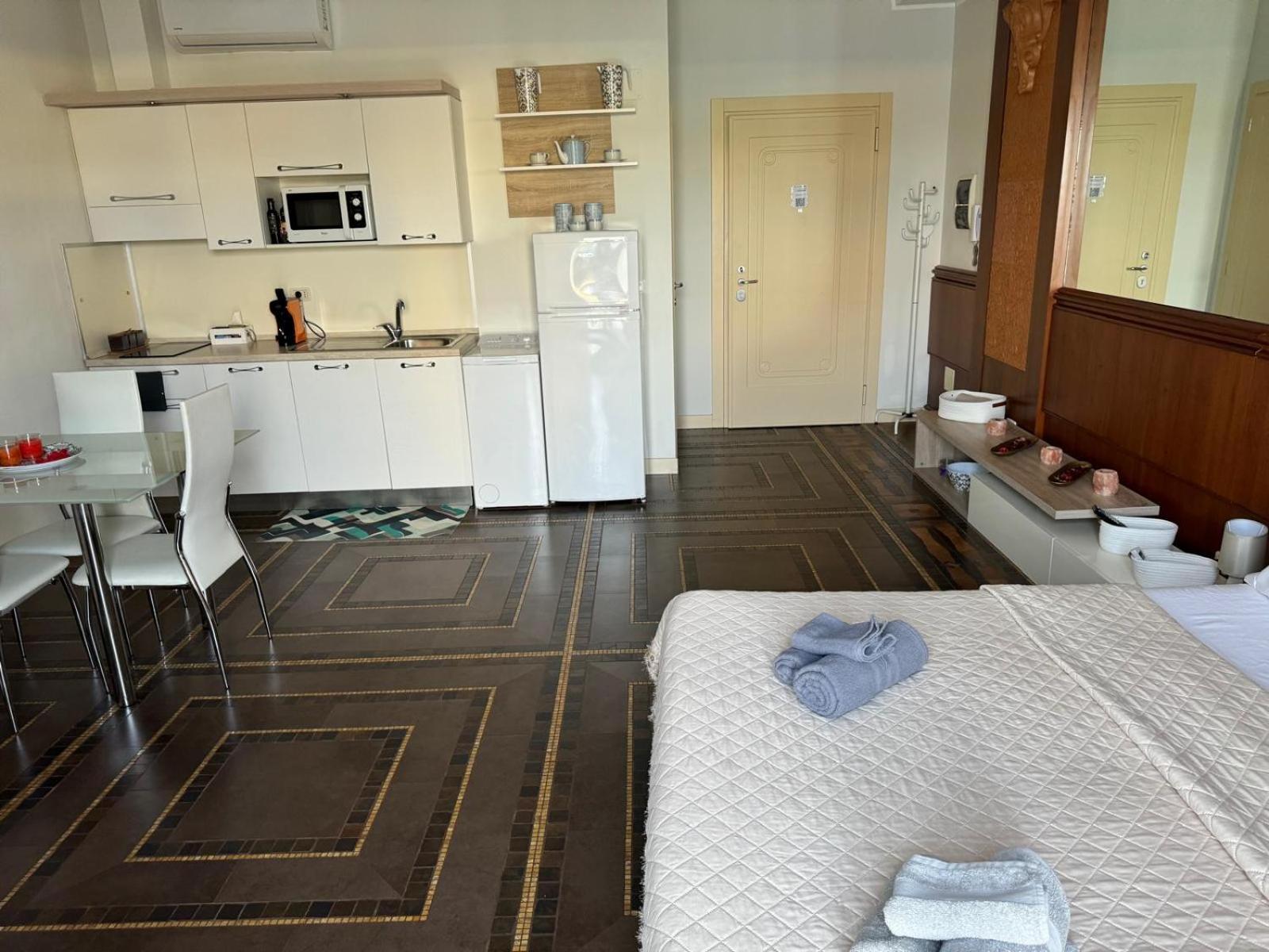 Regina Del Porto Apartamento Brindisi Exterior foto