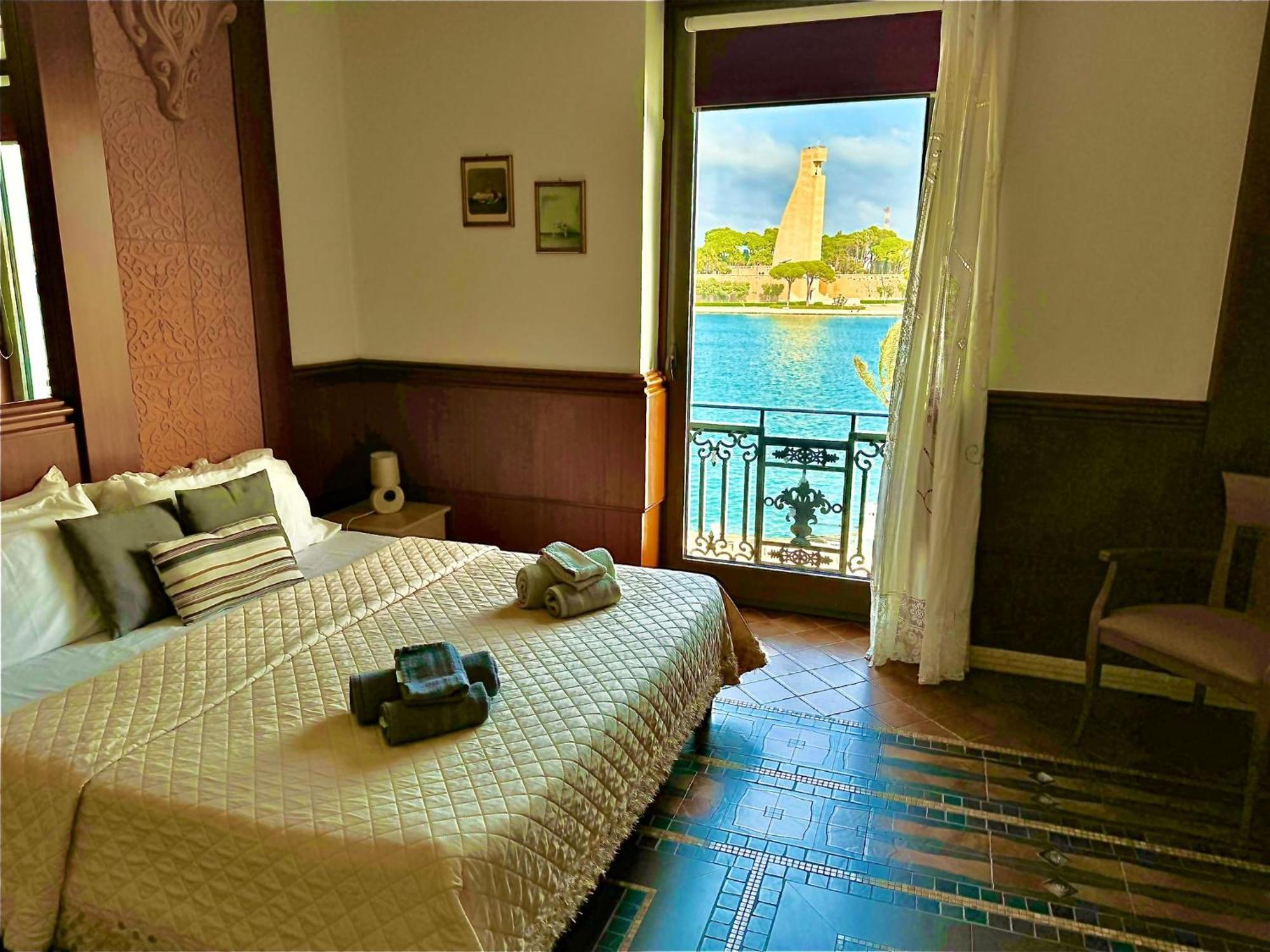 Regina Del Porto Apartamento Brindisi Exterior foto